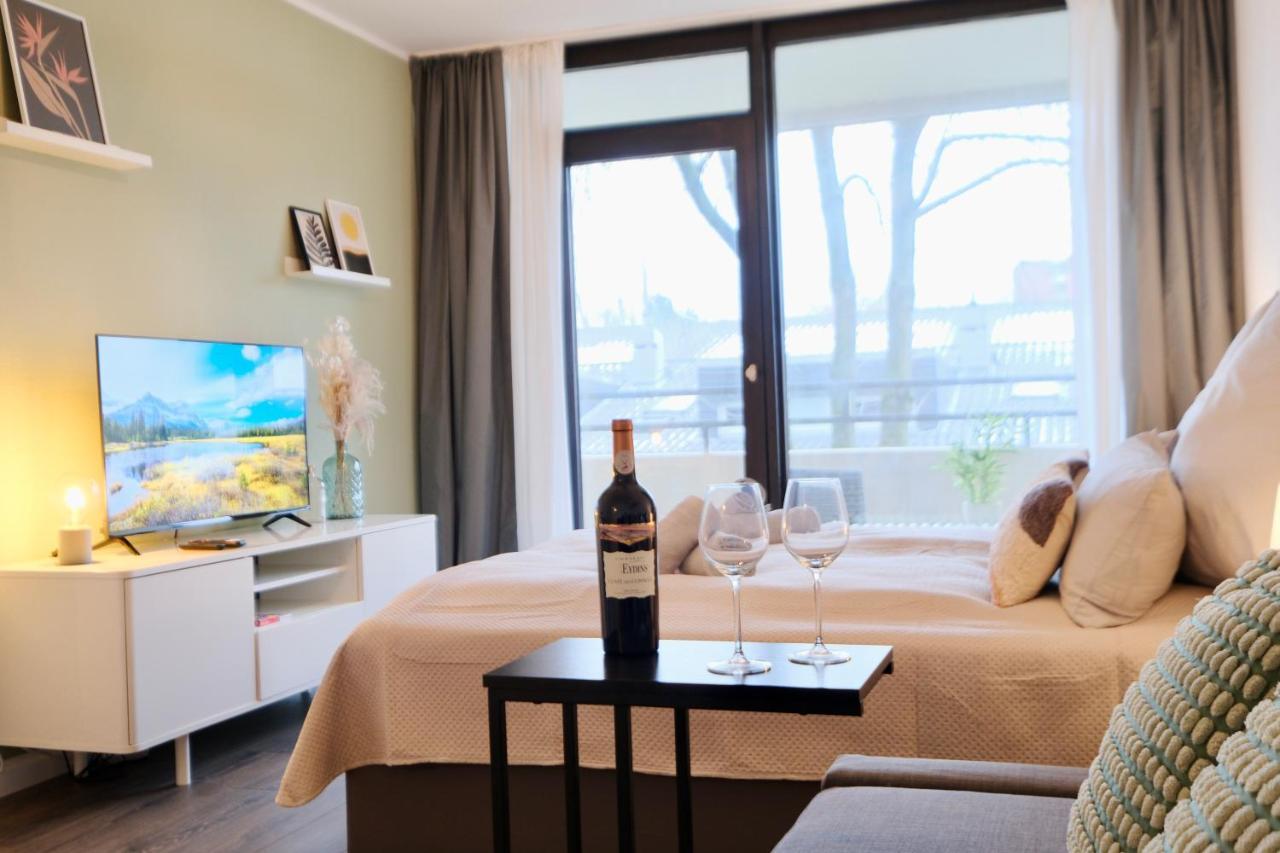 Charmantes Studio In Messe-Naehe Mit Parkplatz ฮันโนเวอร์ ภายนอก รูปภาพ